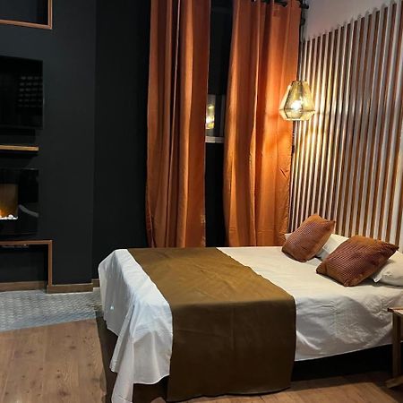 Chic4 Luxury Gran Via Appartement Madrid Buitenkant foto
