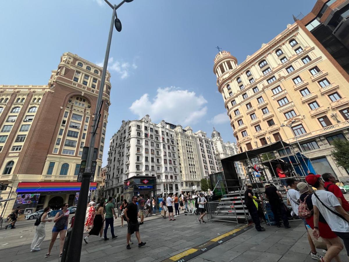 Chic4 Luxury Gran Via Appartement Madrid Buitenkant foto